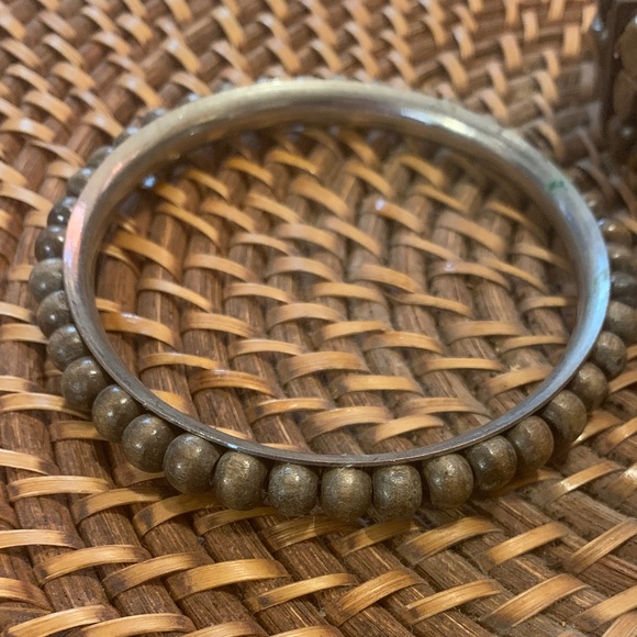 🐞2 for 30🐞 Silver and Wood Bangle Set - Picture 5 of 5